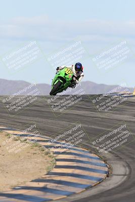 media/Nov-16-2025-Race Pace (Sun) [[8c5fa54630]]/Verified Riders/1-Turns 9 and 10 (925am)/